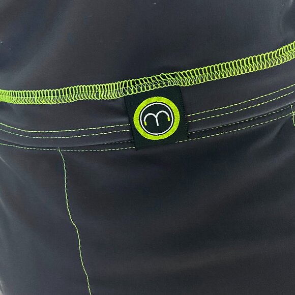 Moxie NWT cycling SUP surfing rash guard workout top - Picture 5 of 5